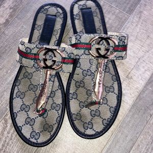 GUCCI Sandals